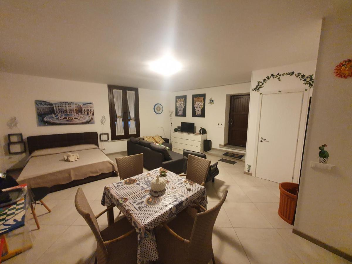 Ferienwohnung Aspettando Vossia Palermo Exterior foto